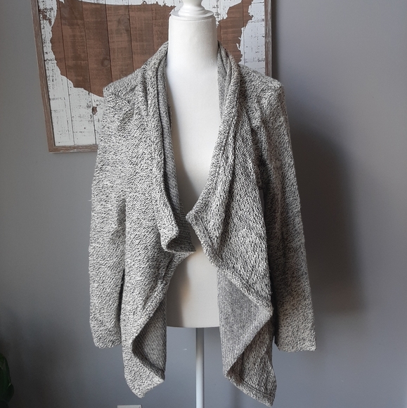 BNCI Cardigan - Picture 4 of 5